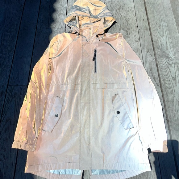 Saks Fifth Ave x Anthony Davis 3M Raincoat - Size Large - Picture 2 of 7